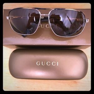 Gucci Sunglass